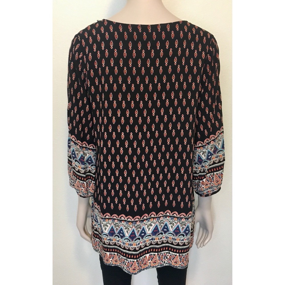 BKE Boho Rhinestone Tunic Top - Picture 6 of 16